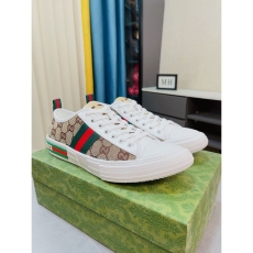 Gucci Low Shoes